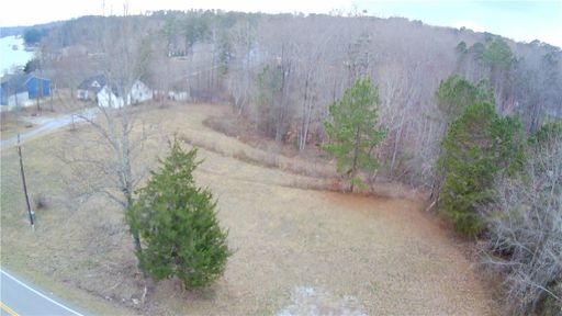 Lot 17 & 18 Petty Road sold home in Elrod Sound, Seneca, SC