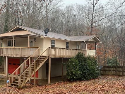 114 N Davis Drive