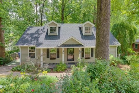 216 Dellwood Drive