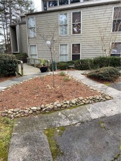 2031 Shelter Point