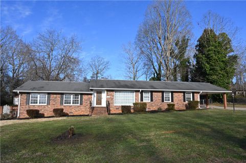 221 Rhodehaven Drive sold home in Gilmer Estates, Anderson, SC