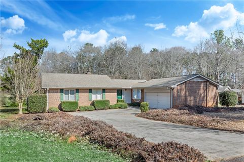 203 Knoxwood Court sold home in Knoxwood Estate, Anderson, SC