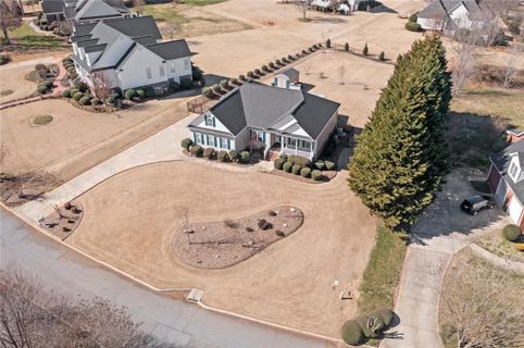 114 Warren Drive