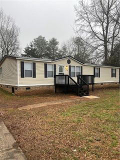 7100 Old Greenville Highway sold home in Gray Fox Run, Liberty, SC