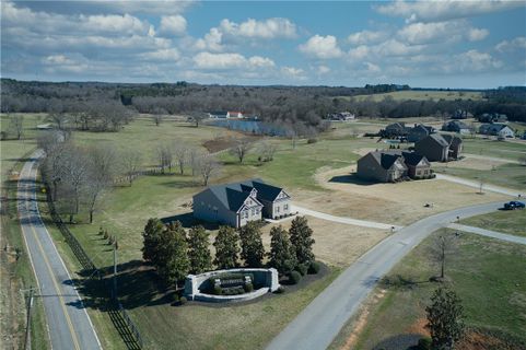 1001 Omega Farms Lane sold home in Omega Farms, Williamston, SC