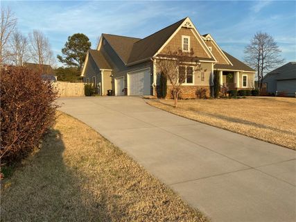 40 Puckett Mill Way