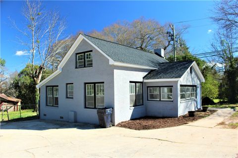 306 Concord Avenue
