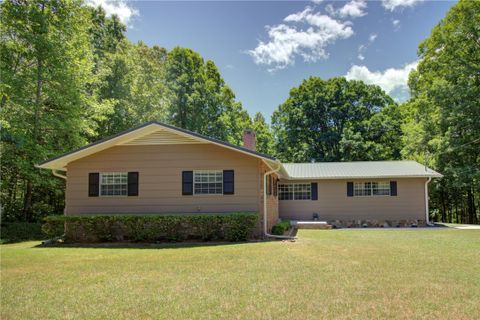 Previously sold for $490,000