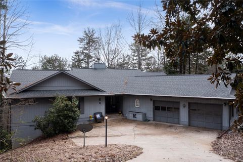 3 Maritime Drive