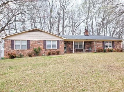 111 Oakwood Street sold home in Forest Park Sub, Easley, SC