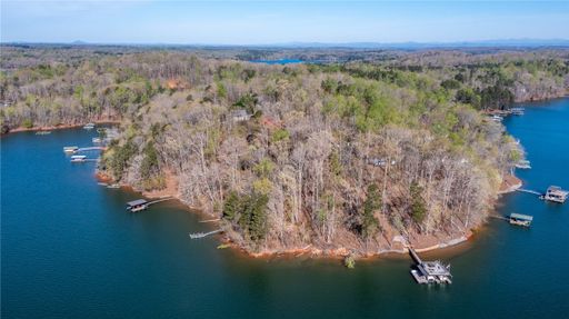 00 Tammerick Trail sold home in Tammerick Shore, Fair Play, SC