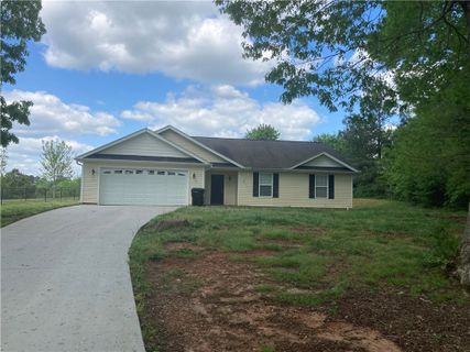 105 Lochenshire Court Place