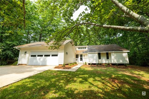 147 Live Oak Court sold home in Towne Creek Cov, Anderson, SC