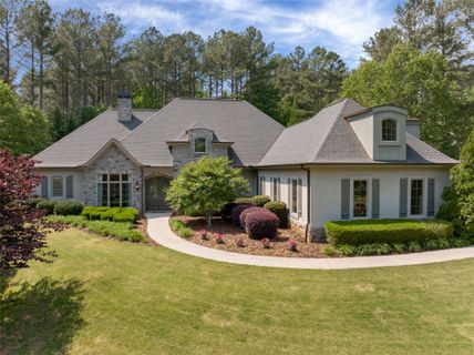 401 Nesting Pine Court