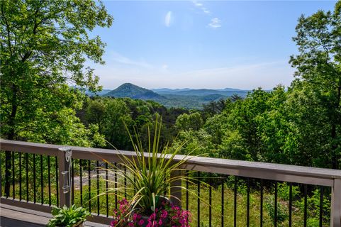 106 Springwood Drive sold home in Rock Point, Pickens, SC