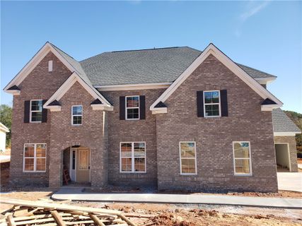 203 Summer Valley Lane Lot 8 sold home in Midway Farms, Belton, SC