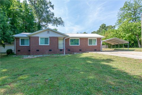 2849 Sunset Forest Road sold home in Sunset Forest, Anderson, SC