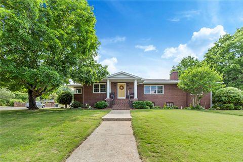 Previously sold for $384,500