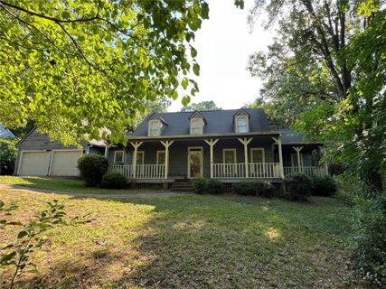 502 Squire Circle