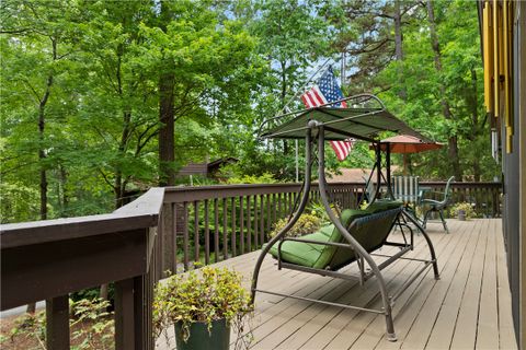 424 Long Reach Drive