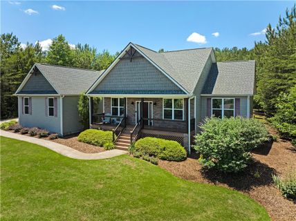 348 Stardust Lane
