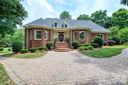 400 Four Lakes Drive sold home in Easley, SC