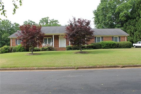 406 Berkshire Hill Street sold home in Berkshire Hills, Anderson, SC