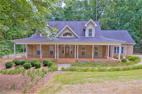 704 Island Pine Drive