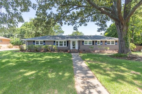 2005 Sheldon Drive