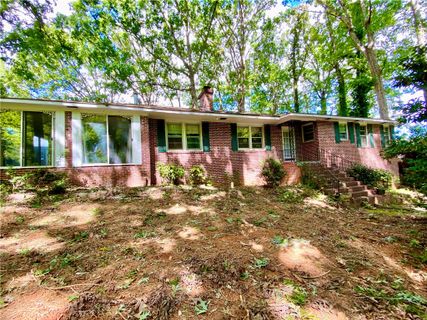 115 Tanglewood Drive sold home in Woodland Height, Anderson, SC