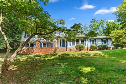 203 Hillandale Road sold home in White Oak Cliff, Seneca, SC