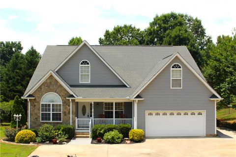 867 N. Old Pendleton Road sold home in Farms At Beaver, Liberty, SC
