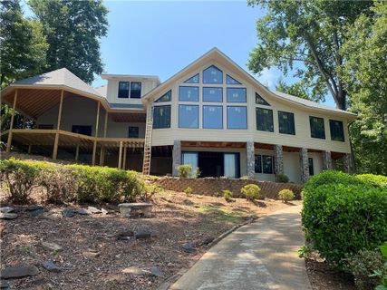 18035 Mallard Bend Road sold home in Keowee Haven, Seneca, SC