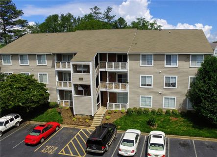 220 Elm Street 533