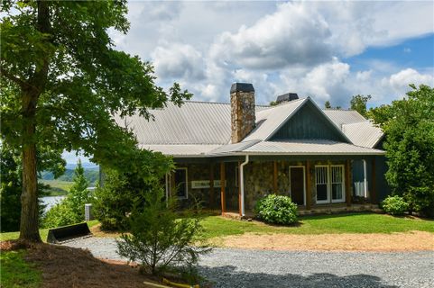 284 River Road sold home in Tugaloo TWP, Westminster, SC