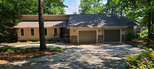 10081 Maughan Trail sold home in Keowee Haven, Seneca, SC