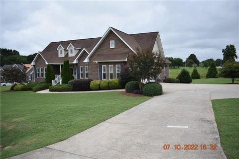 Previously sold for $440,000