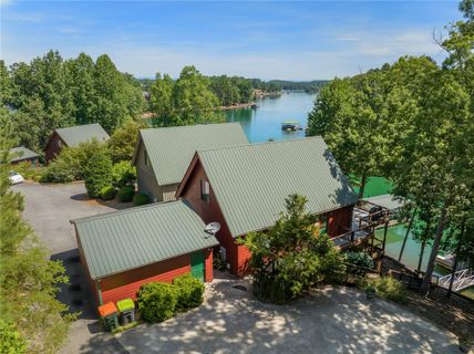 213 New Timber Trail sold home in Harbor Plus On Keowee, Seneca, SC