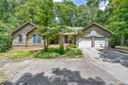 4917 Bayshore Drive sold home in Seneca, SC