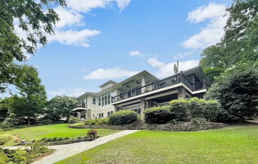 803 Treehaven Court