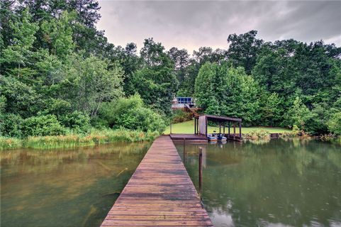 326 S Shore Drive sold home in Whitewater Lake, Tamassee, SC