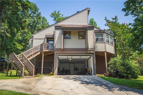 216 Cherokee Drive