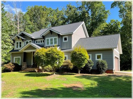 Previously sold for $594,772
