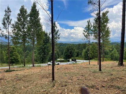 4B-72 Hickory Springs Way