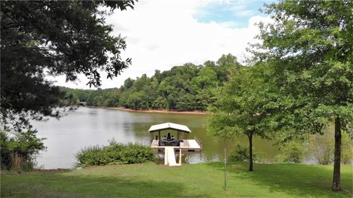 400 Arcadia Drive sold home in Town Creek Acre, Anderson, SC
