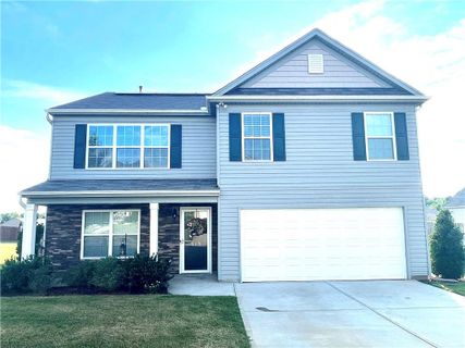 513 Heathridge Lane
