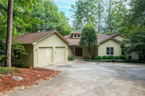 2 Lighthouse Court