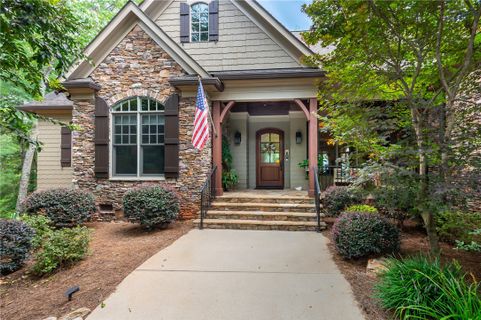 246 Eastatoe Parkway