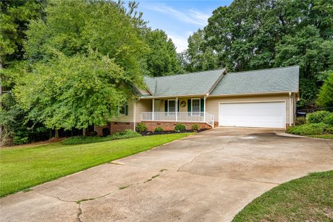 Previously sold for $260,000