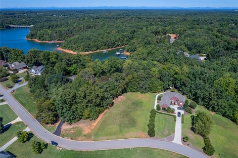112 Topsail Drive sold home in Top Sail Bay, Anderson, SC